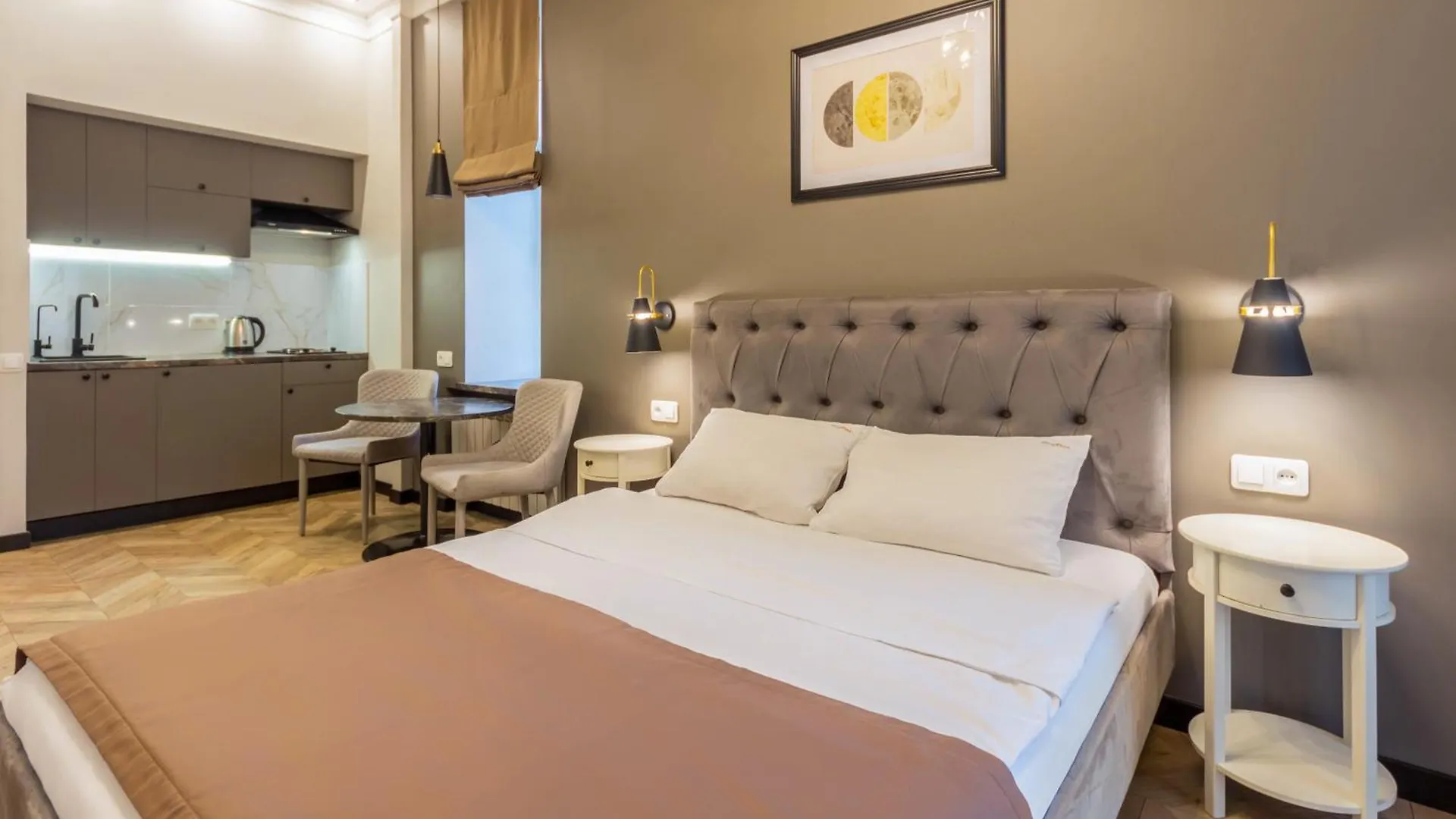 Апарт-отель Apartments On Antonovycha Киев